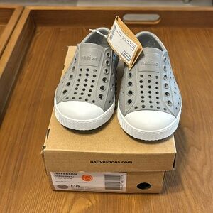 Native shoes baby boy size 6 NIB